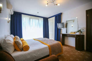 Гостиница Демерджи Алушта Двухместный номер с 1 кроватью или 2 отдельными кроватями-2