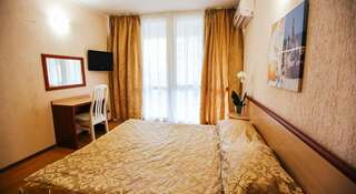 Гостиница Курортный комплекс Демерджи Алушта Стандартный двухместный номер с 1 кроватью или 2 отдельными кроватями-1