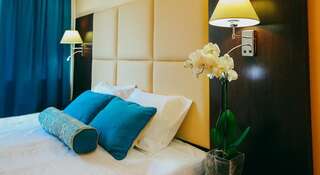 Гостиница Курортный комплекс Демерджи Алушта Улучшенный двухместный номер с 1 кроватью или 2 отдельными кроватями-2